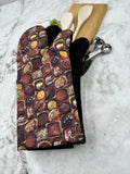 Oven mitts. Food. Chocolate