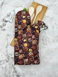 Oven mitts. Food. Chocolate