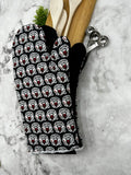 Oven Mitts. Pop Culture. Stranger Things. Hellfire Club. White.