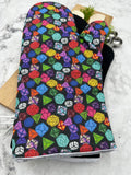 Oven Mitts. Pop Culture. D20 Dice.