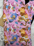 Oven Mitts. Pop Culture. D. Winnie the Pooh.