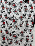 Oven Mitts. Pop Culture. D. Mickey Mouse.