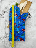 Oven mitts. Animals. Frogs. Blue
