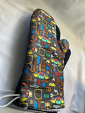 Oven mitts. Pop culture. Friends. Symbols.
