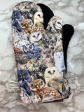 Oven mitts. Animals. Owls