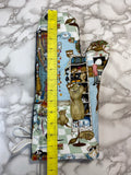 Oven mitts. Animals. Cats in the sewing room
