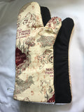 Oven mitts. Pop Culture. Harry Potter. Map