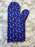 Oven mitts. Animals. Dragonflies