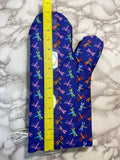 Oven mitts. Animals. Dragonflies