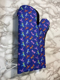 Oven mitts. Animals. Dragonflies