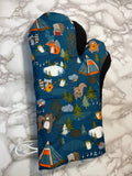 Oven mitts. Animals. Camping critters