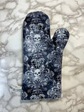 Oven mitts. Skulls. Victorian on paisley