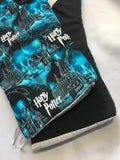 Oven mitts. Pop culture. Harry Potter. Hogwarts. Blue.