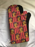 Oven mitts. Pop culture. Harry Potter Gryffindor!