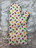 Oven mitts. Food. Gummy Bears
