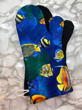 Oven mitts. Animals. Fish. Tropical