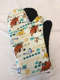 Oven Mitts. Pop Culture. D. Lion King