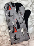 Oven Mitts. Seasonal. Halloween. Vampires