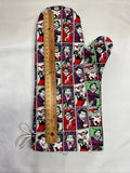 Oven mitts. Pop culture. Harley Quinn & Joker
