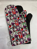 Oven mitts. Pop culture. Harley Quinn & Joker