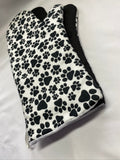 Oven mitts. Animals. Paw print on white