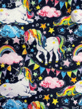 Oven mitts. Animals. Unicorns on blue