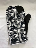 Oven mitts. Pop Culture. Batman. Dark Knight.