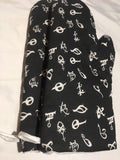 Oven mitts. Pop culture. SH