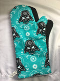 Oven mitts. Pop Culture. Star Wars. Vadar on Teel.
