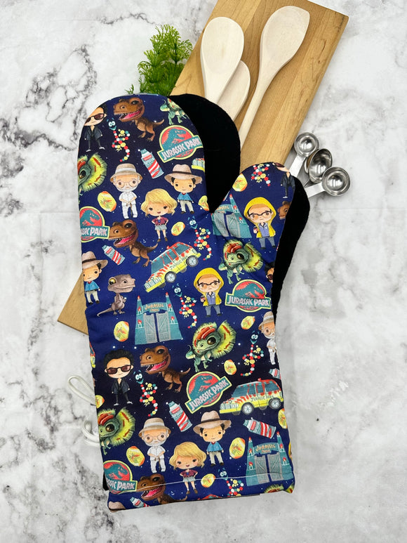 Oven Mitts. Pop Culture. Jurassic Park. Cartoon