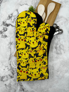 Oven Mitts. Pop Culture. Pikachu.