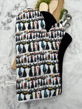Oven Mitts. Animals. Christmas Cats.