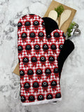 Oven Mitts. Pop Culture. Squid Games.