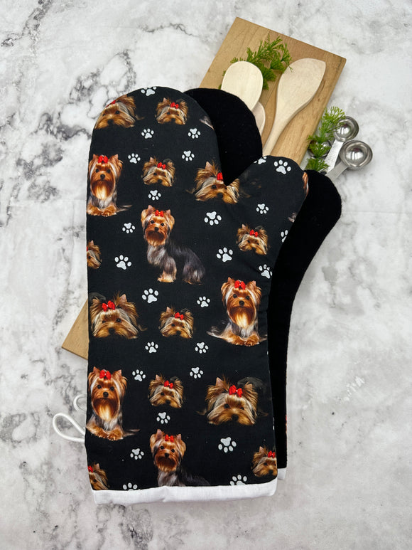 Oven Mitts. Animals. Dogs. Yorkie.