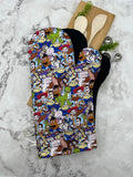 Oven Mitts. Pop Culture. D. Toy Story.