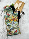 Oven mitts. Animals. Birds and Bird houses