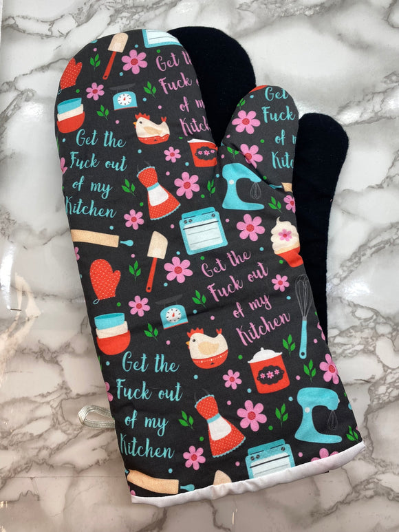 Oven mitts. Flowers. Swear. Get the Fuck out of my Kitchen.
