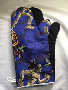 Oven mitts. Pop Culture. Guardians of the Galaxy. Blue.