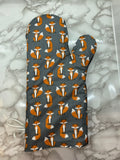 Oven mitts. Animals. Foxes on grey!