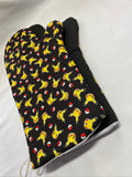 Oven mitts. Pop Culture. Pikachu on black