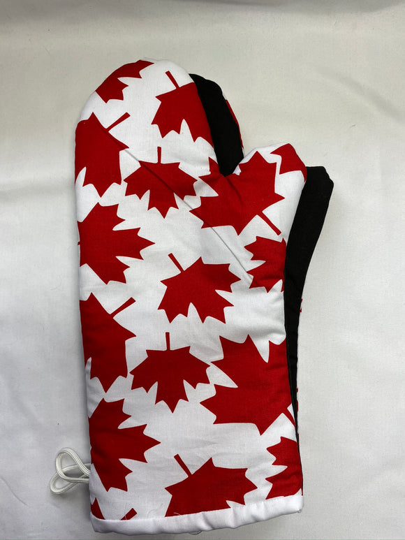 Oven mitts. Life. Canada