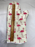 Oven mitts. Animals. Flamingos.