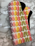 Oven mitts. Food. Macaroons