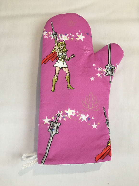 Oven mitts. Pop culture. She-ra Princess of Power!