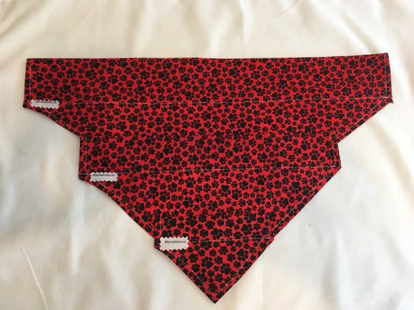 Paws Dog bandanas! Red with black paws. Small, medium or large. It fits ON the collar!